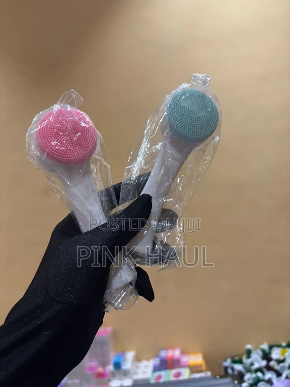Two Side Facial Brush (Wholesale and Retail)