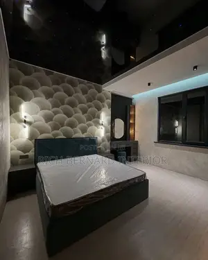 Modern Queen Size Bed + Dresser Set