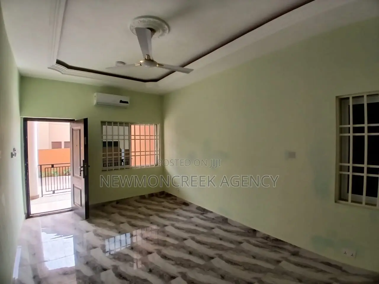 2bdrm Block of Flats in Ashiyie Fulani, Adenta for rent