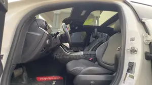 Mercedes-Benz C300 2024 White
