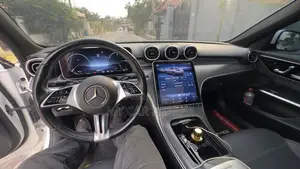 Mercedes-Benz C300 2024 White