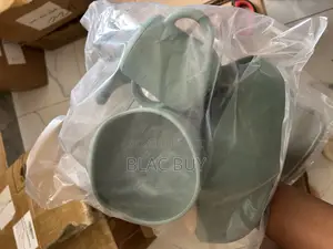 Silicone Baby Feeder