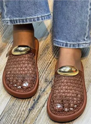 Classic Mesh Slippers