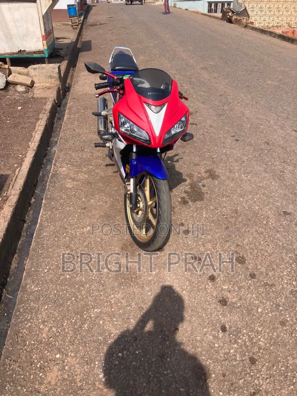 Honda CBR 2004 Red