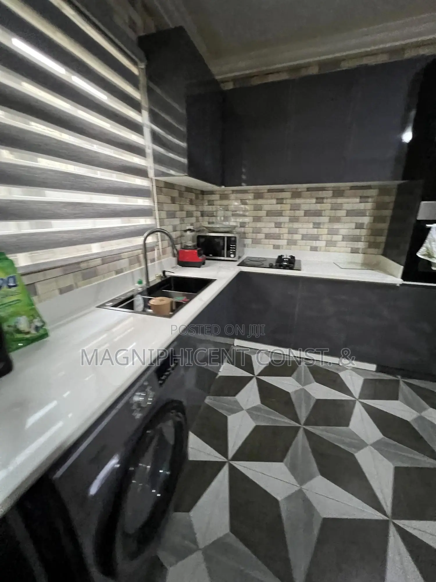4bdrm Duplex in Magnificent Estate, Adenta for sale