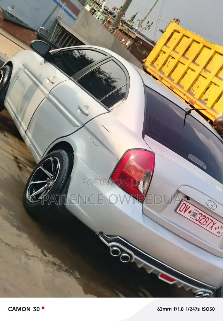 Hyundai Accent 1.6 2009 Silver