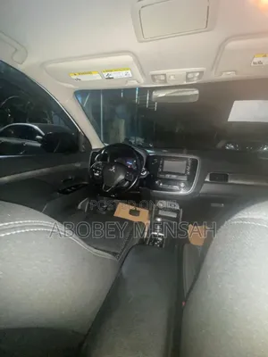 Mitsubishi Outlander SE AWC 2016 White