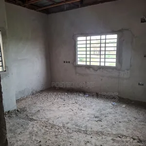 13bdrm House in Sokoban Bekwamin, Kumasi Metropolitan for sale