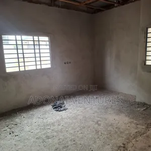 13bdrm House in Sokoban Bekwamin, Kumasi Metropolitan for sale