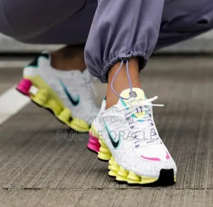 Nike Trendy Street Style Sneaker