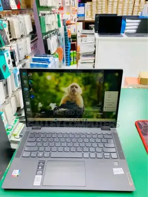 Laptop Lenovo 500e 16GB Intel Core i5 SSD 512GB
