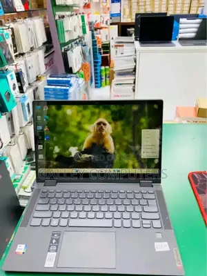 Laptop Lenovo 500e 16GB Intel Core i5 SSD 512GB
