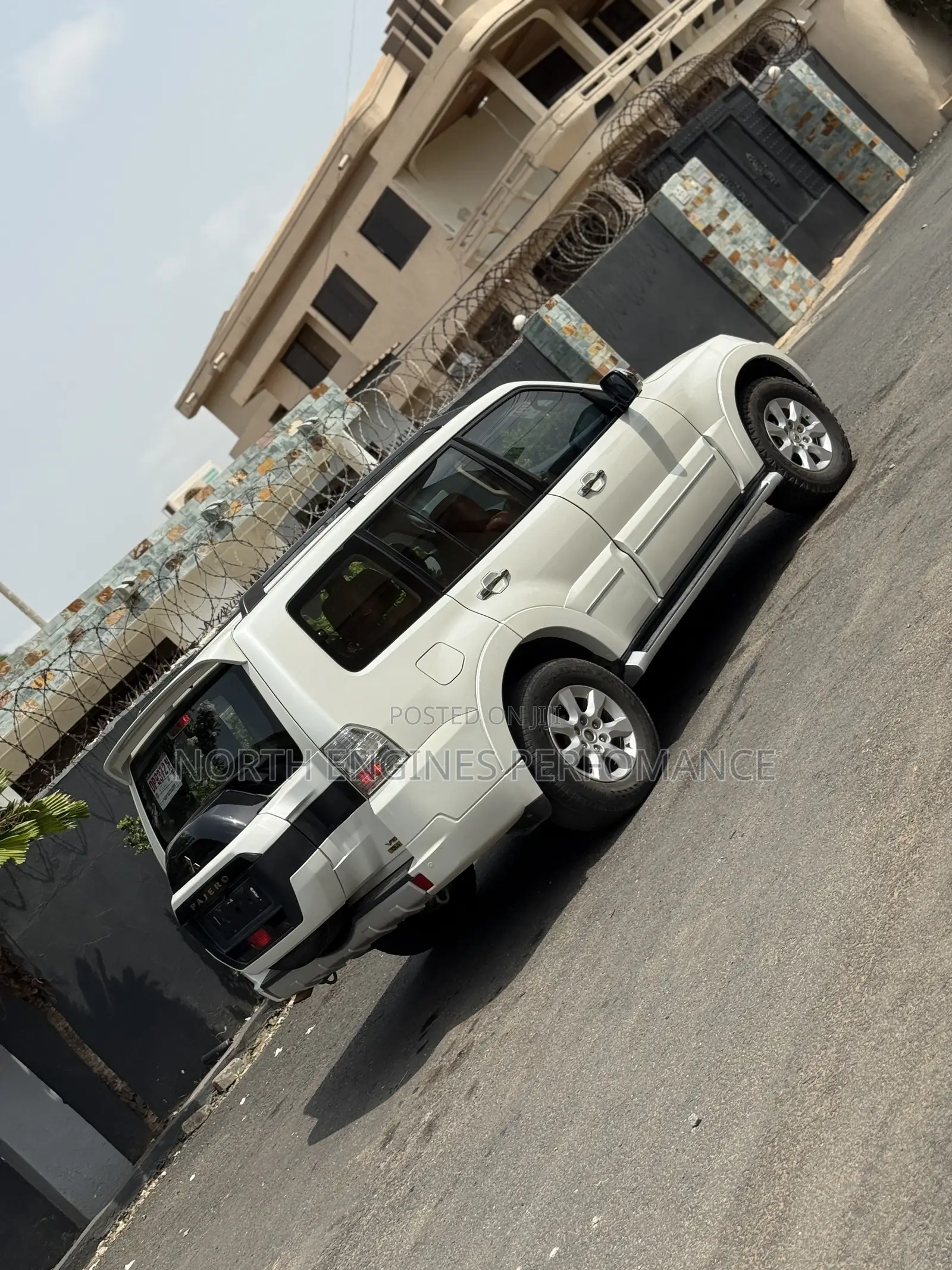 Mitsubishi Pajero 2020 White