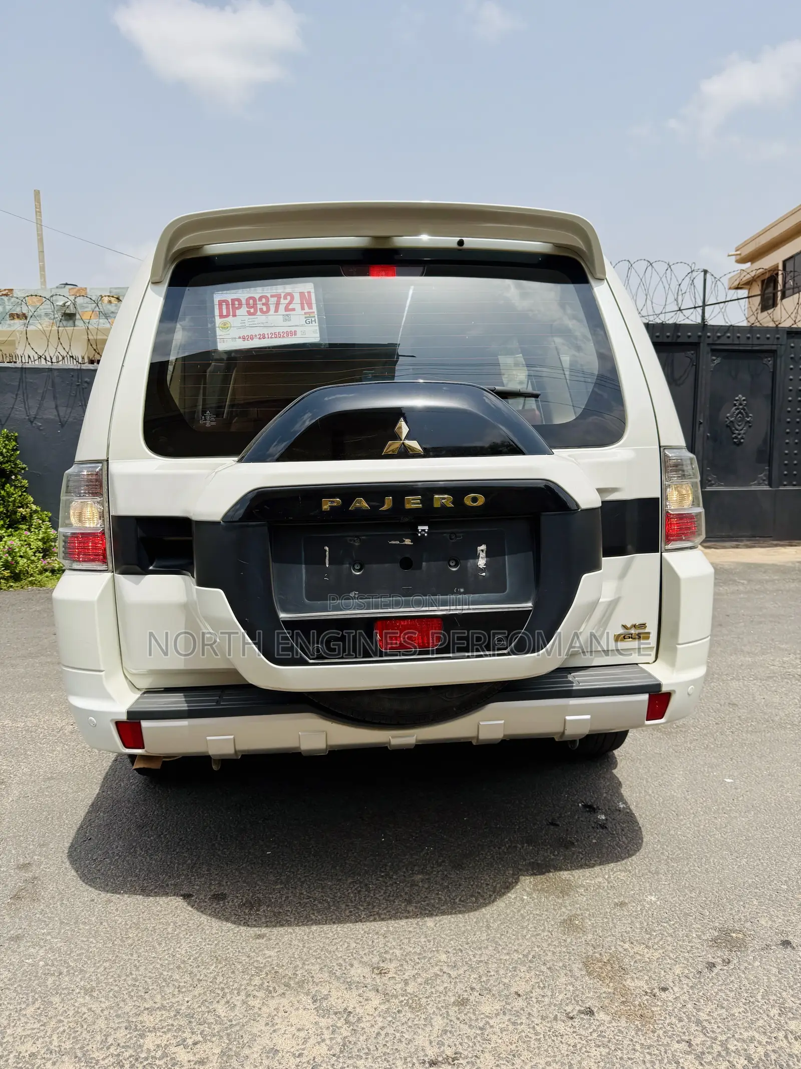 Mitsubishi Pajero 2020 White