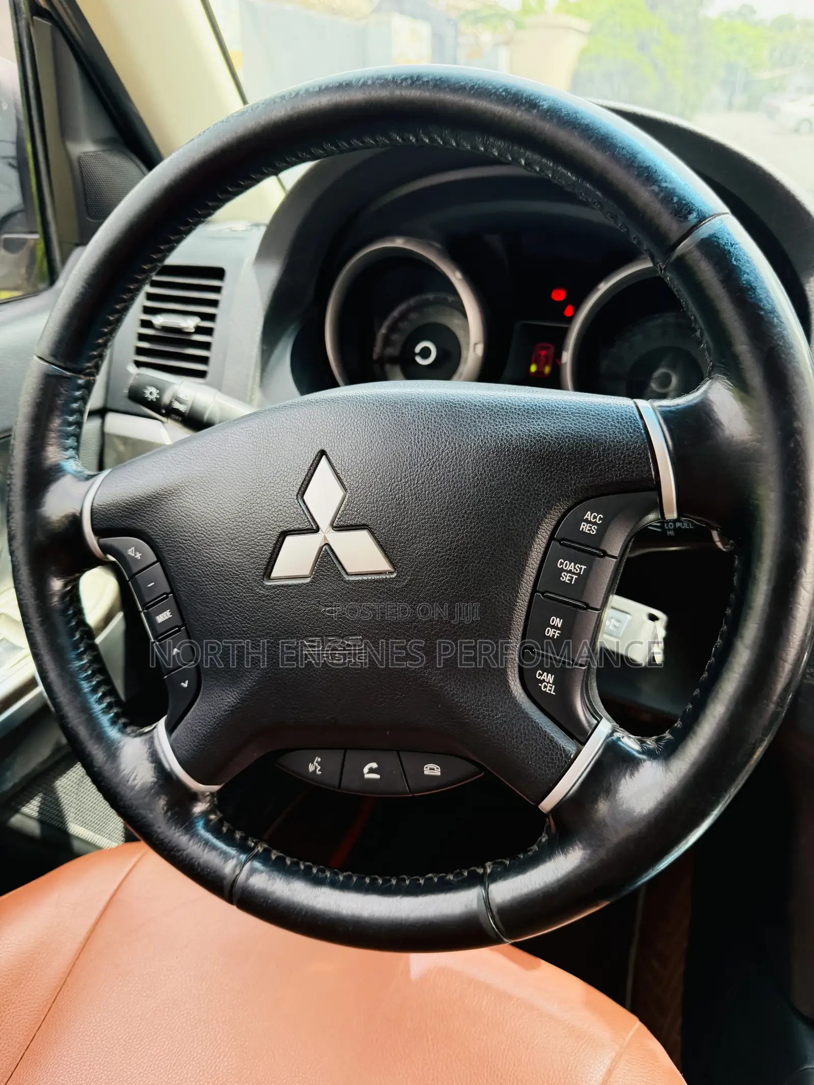 Mitsubishi Pajero 2020 White