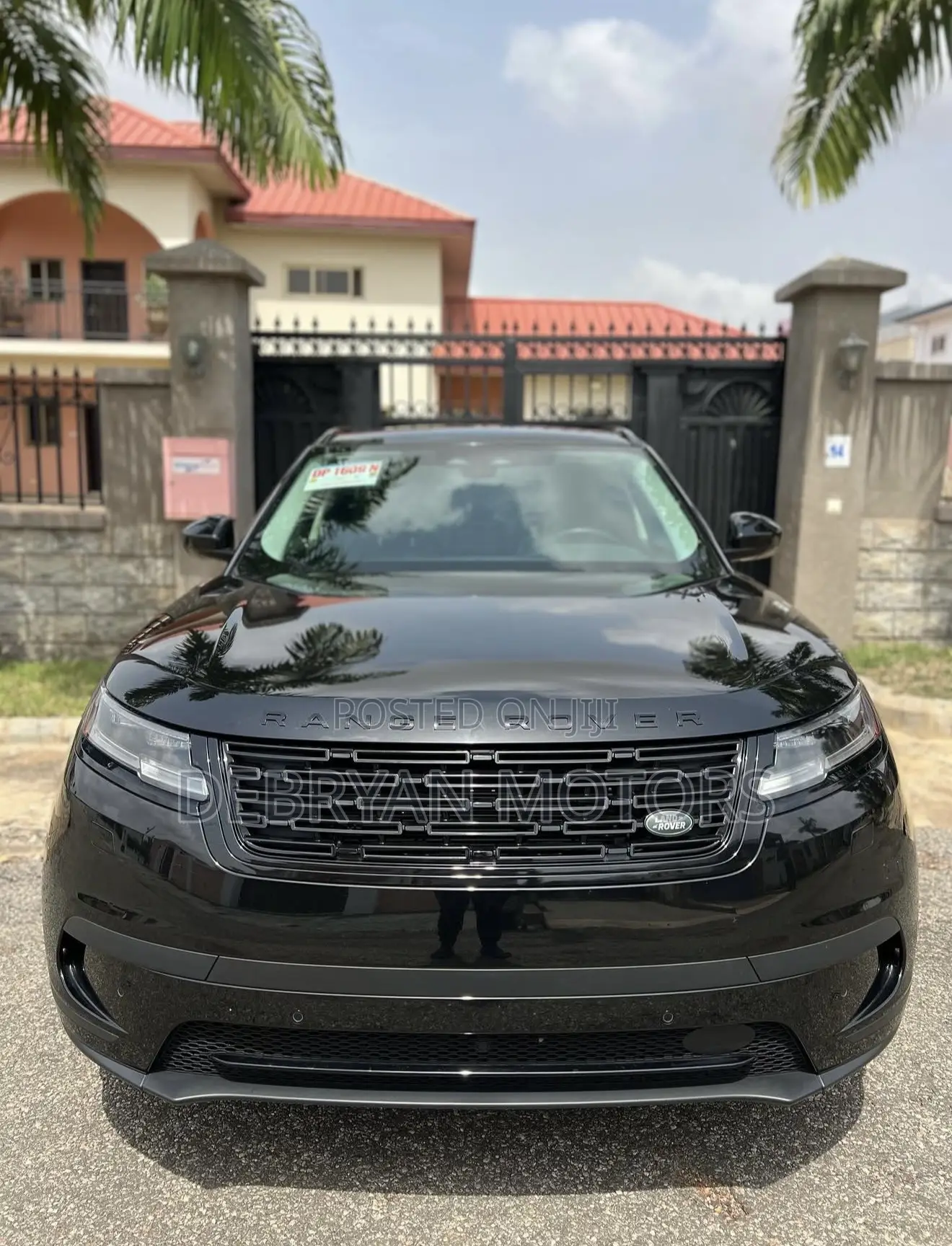 Land Rover Range Rover Velar S 2024 Black