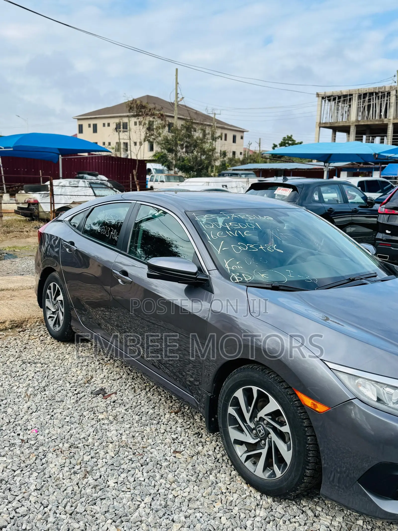 Honda Civic EX 4dr Sedan (2.0L 4cyl) 2017 Gray