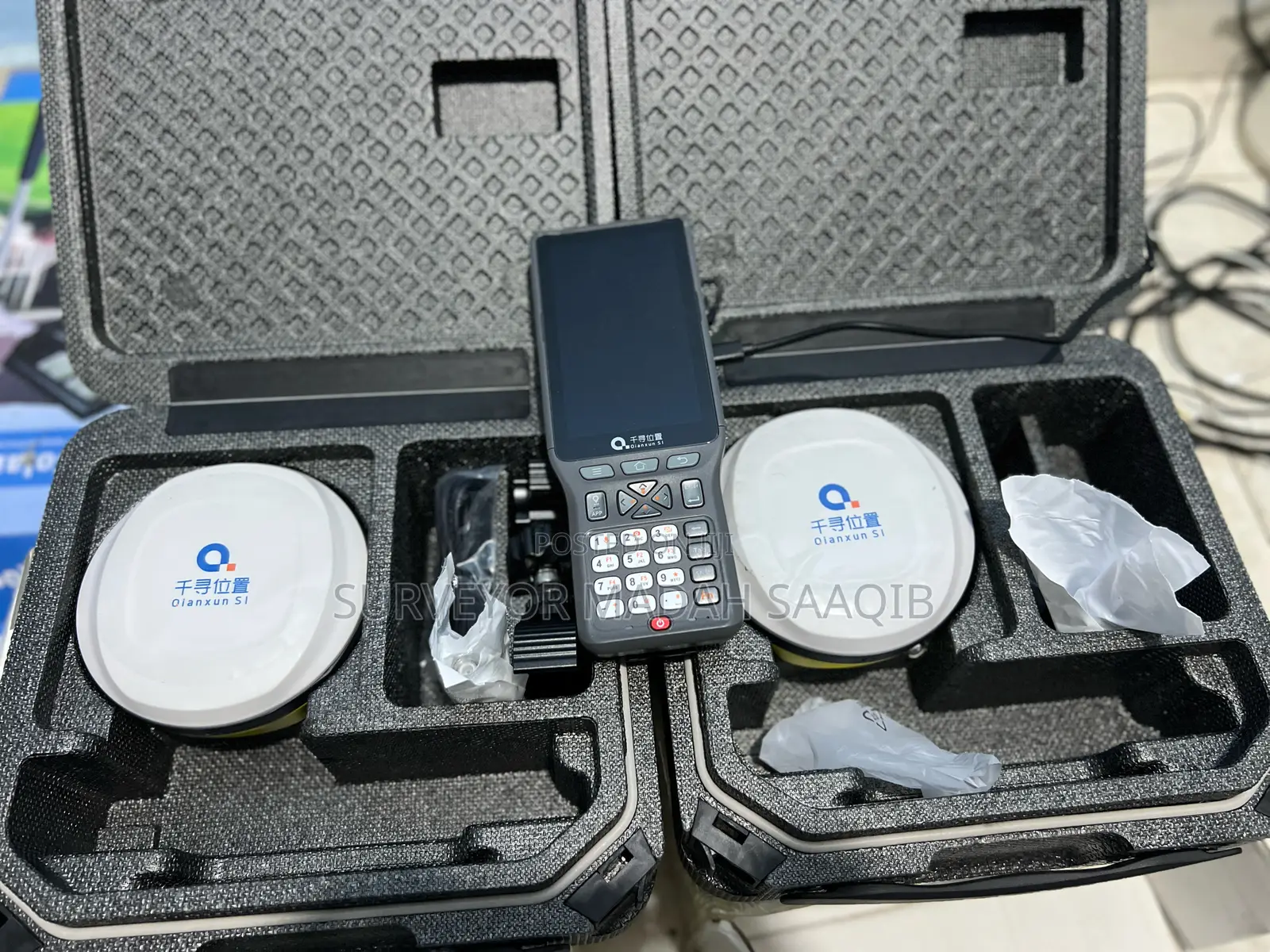 Qianxun V5 Base & Rover (Chinese Stonex) Rtk Gnss Surveying Instrument