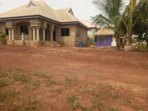 Plot for Sale at Pakyi No 2. ( Near the Main Highway)