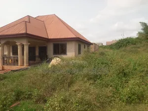 Plot for Sale at Pakyi No 1. ( Semenhyia)