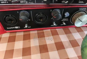 Focusrite 2i2