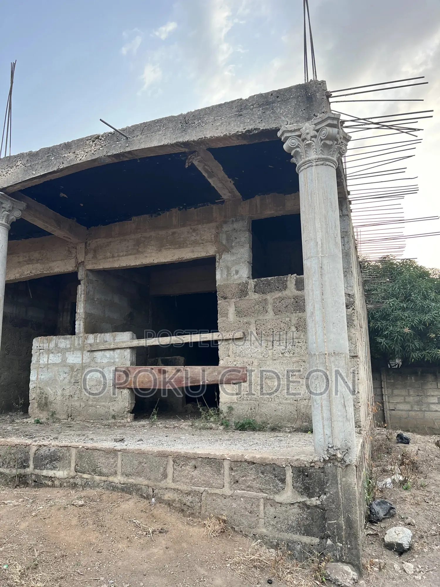 2 Bedrooms Uncompleted for Sale