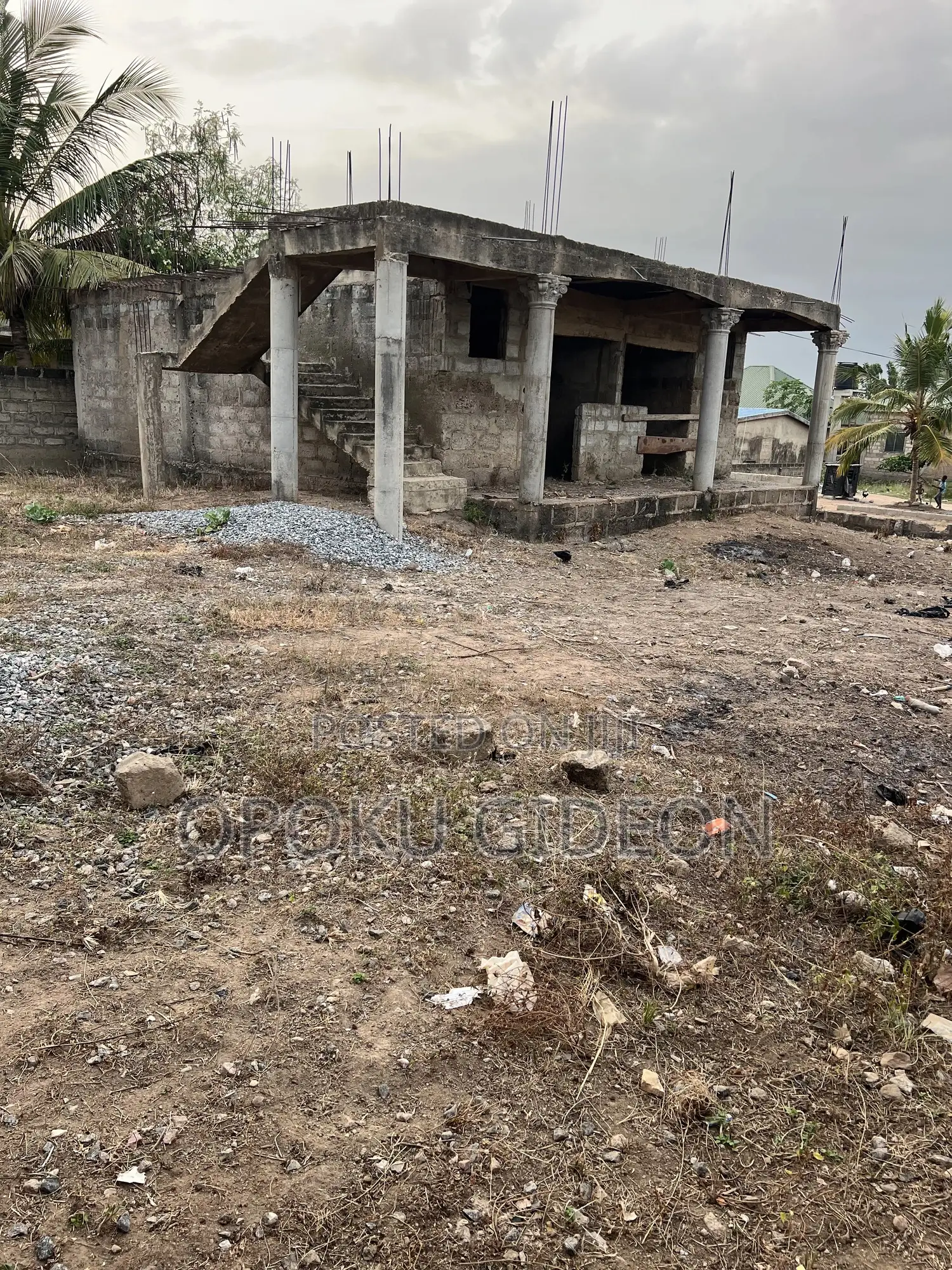 2 Bedrooms Uncompleted for Sale