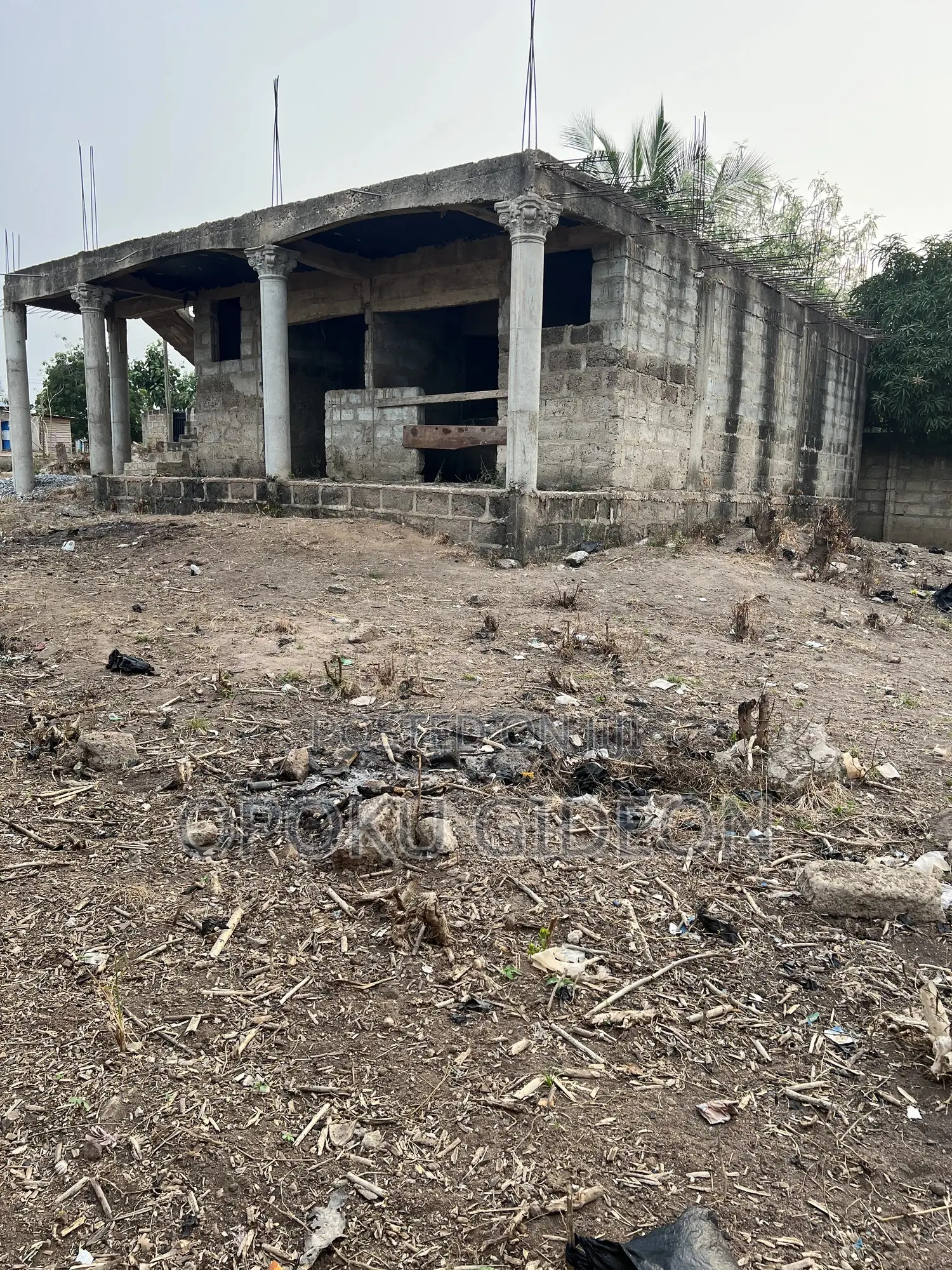 2 Bedrooms Uncompleted for Sale