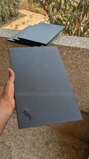 New Laptop Lenovo ThinkPad X1 Carbon 16GB Intel Core i5 SSD 256GB