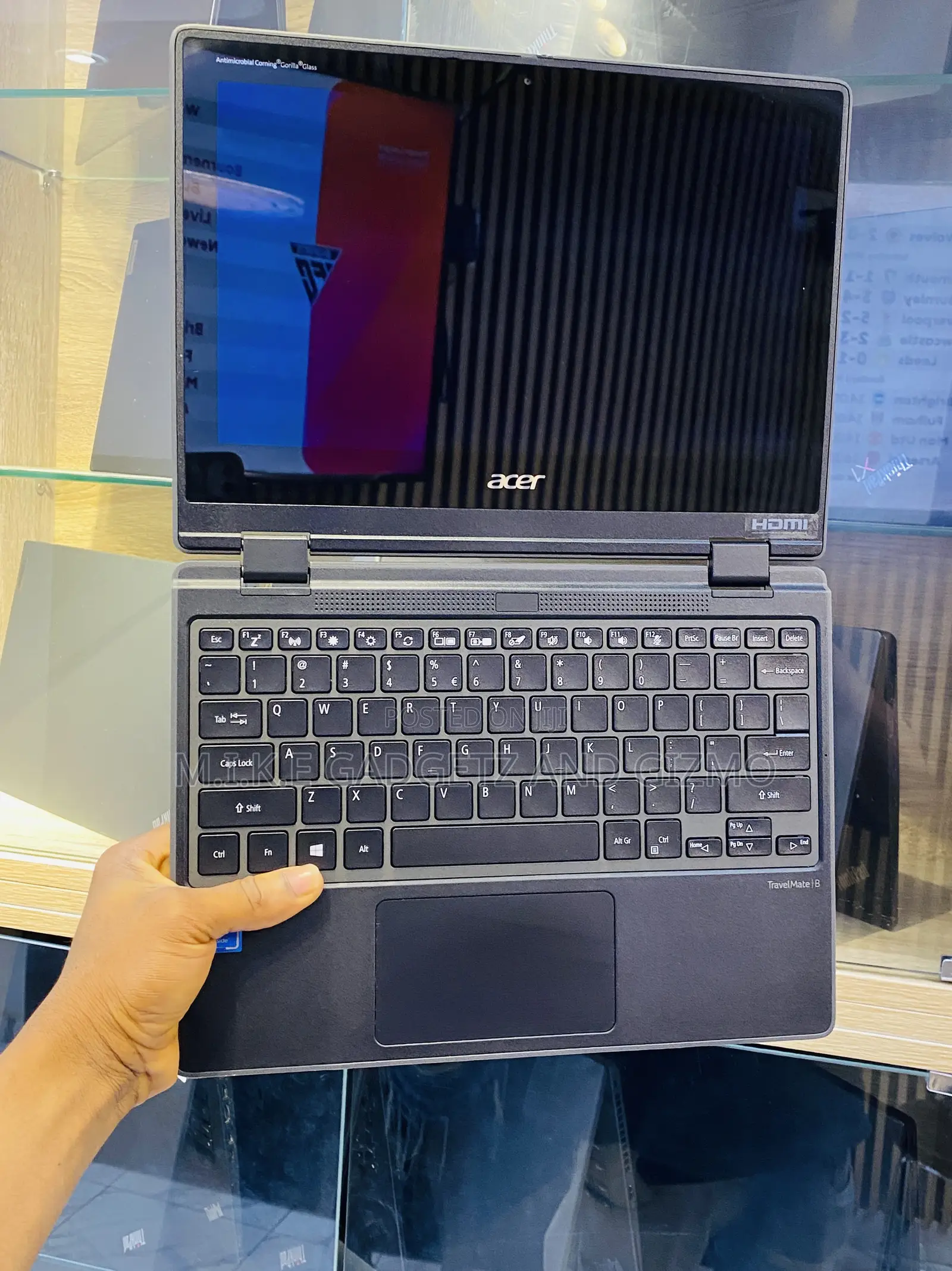 Laptop Acer TravelMate Spin B1 4GB Intel Celeron SSD 640GB