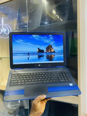 Laptop HP Pavilion 15 8GB Intel Core i5 HDD 1T
