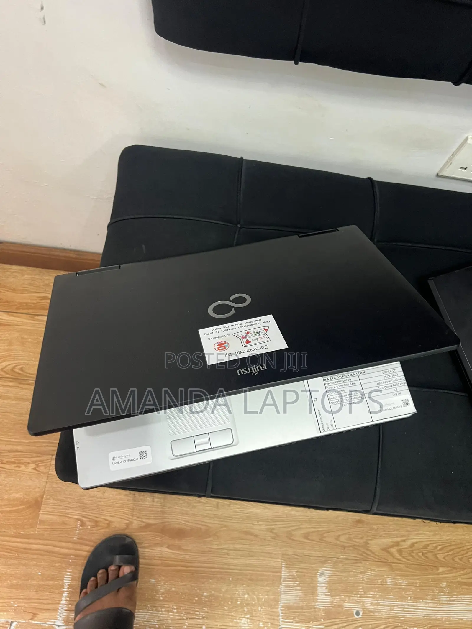 New Laptop Fujitsu Lifebook A1220 8GB Intel Core i3 HDD 320GB