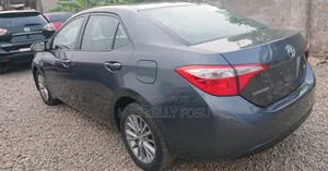 Toyota Corolla LE Eco 4dr Sedan (1.8L 4cyl CVT) 2015 Gray