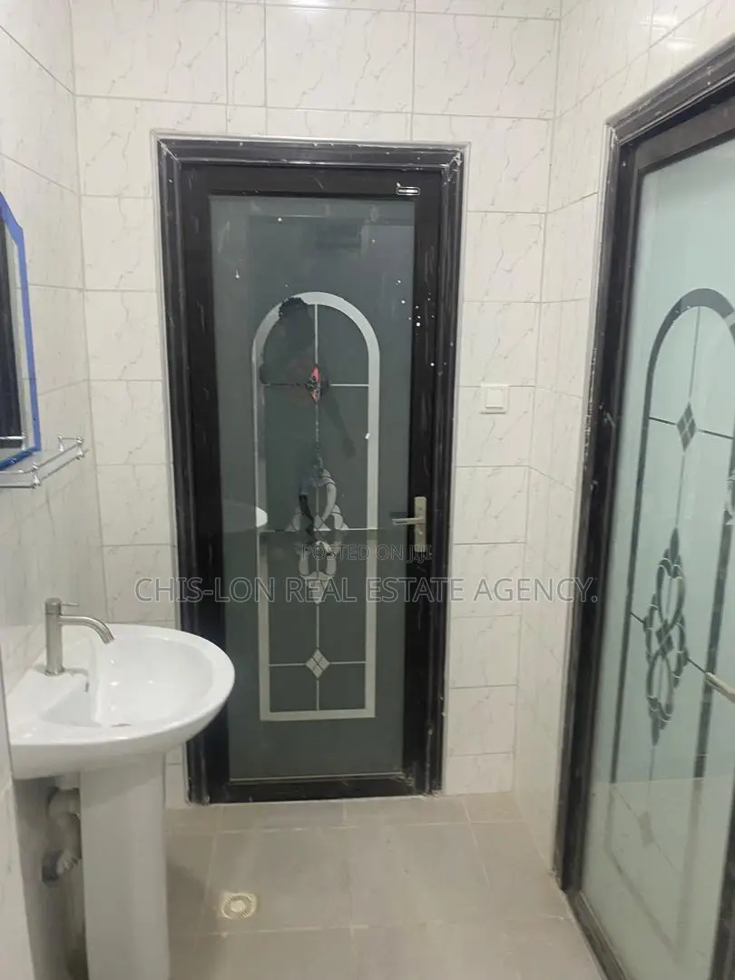 2bdrm Apartment in Chis-Lon Real Estate, New Market for rent