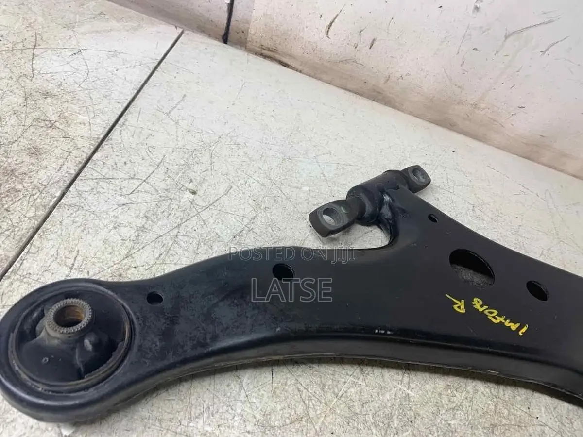 Toyota Highlander 2013,2014,2015,2016,2017,2018front Lower Control Arm