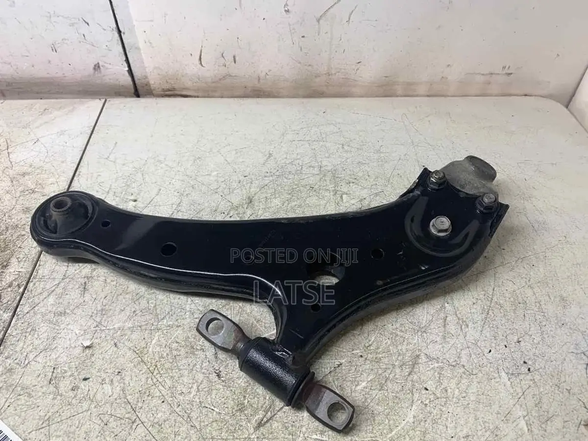 Toyota Highlander 2013,2014,2015,2016,2017,2018front Lower Control Arm