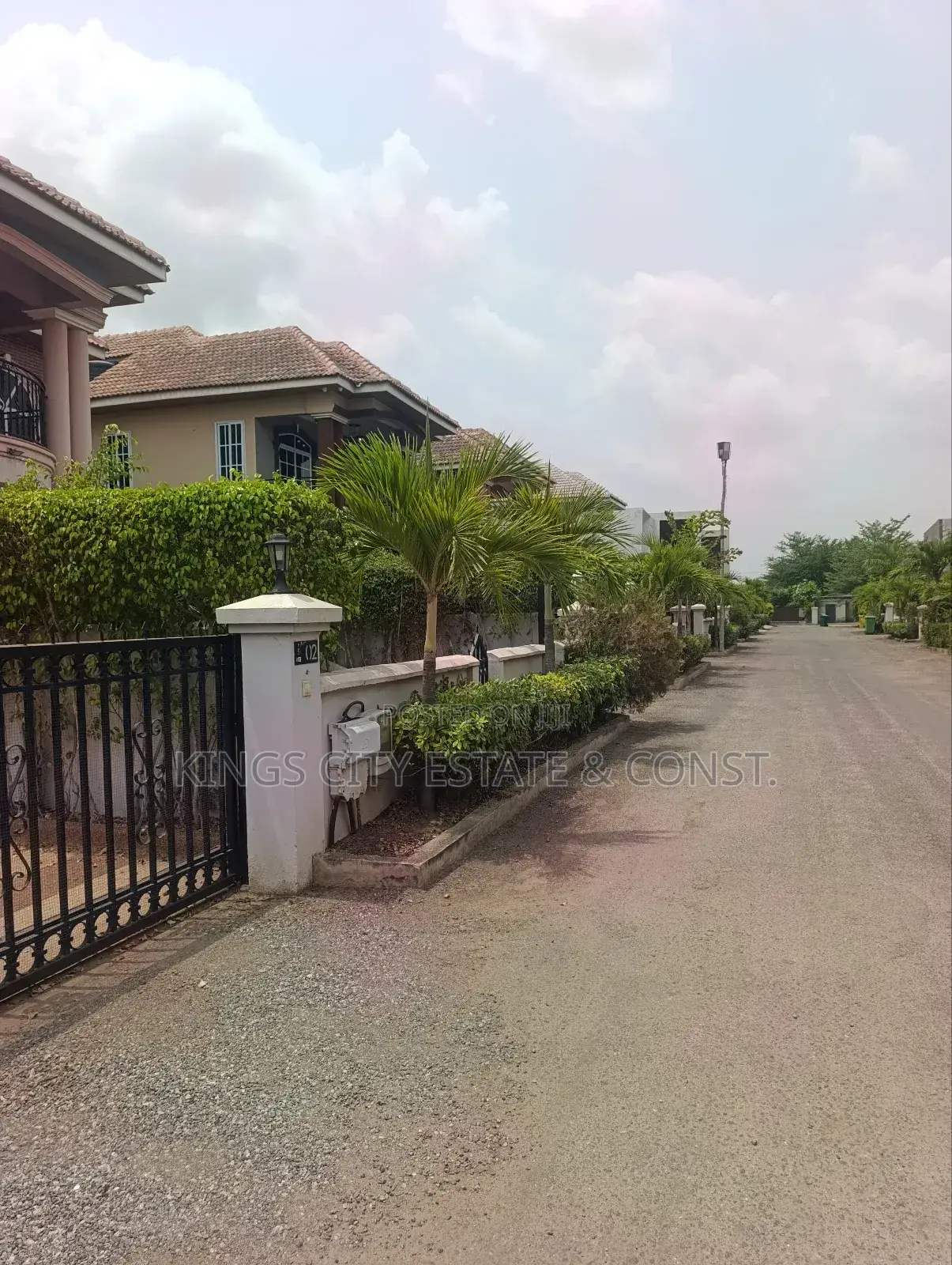 4bdrm House in Wealthy-City-Estate, Dome for rent
