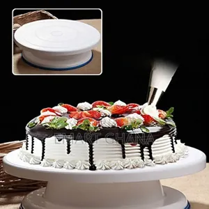Plastic Cake Server 28 Cm, 360° Degree Rotating Revolving Cake Turn