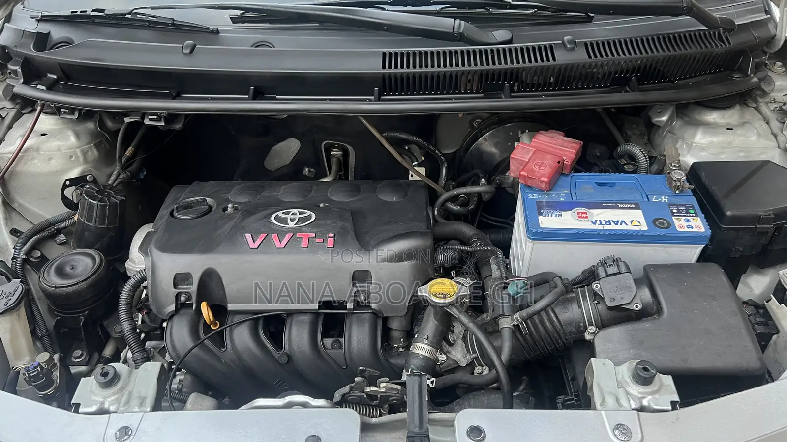 Toyota Belta 2010 Gold