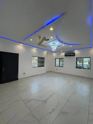 3bdrm Apartment in Zenith Bank, Spintex for rent