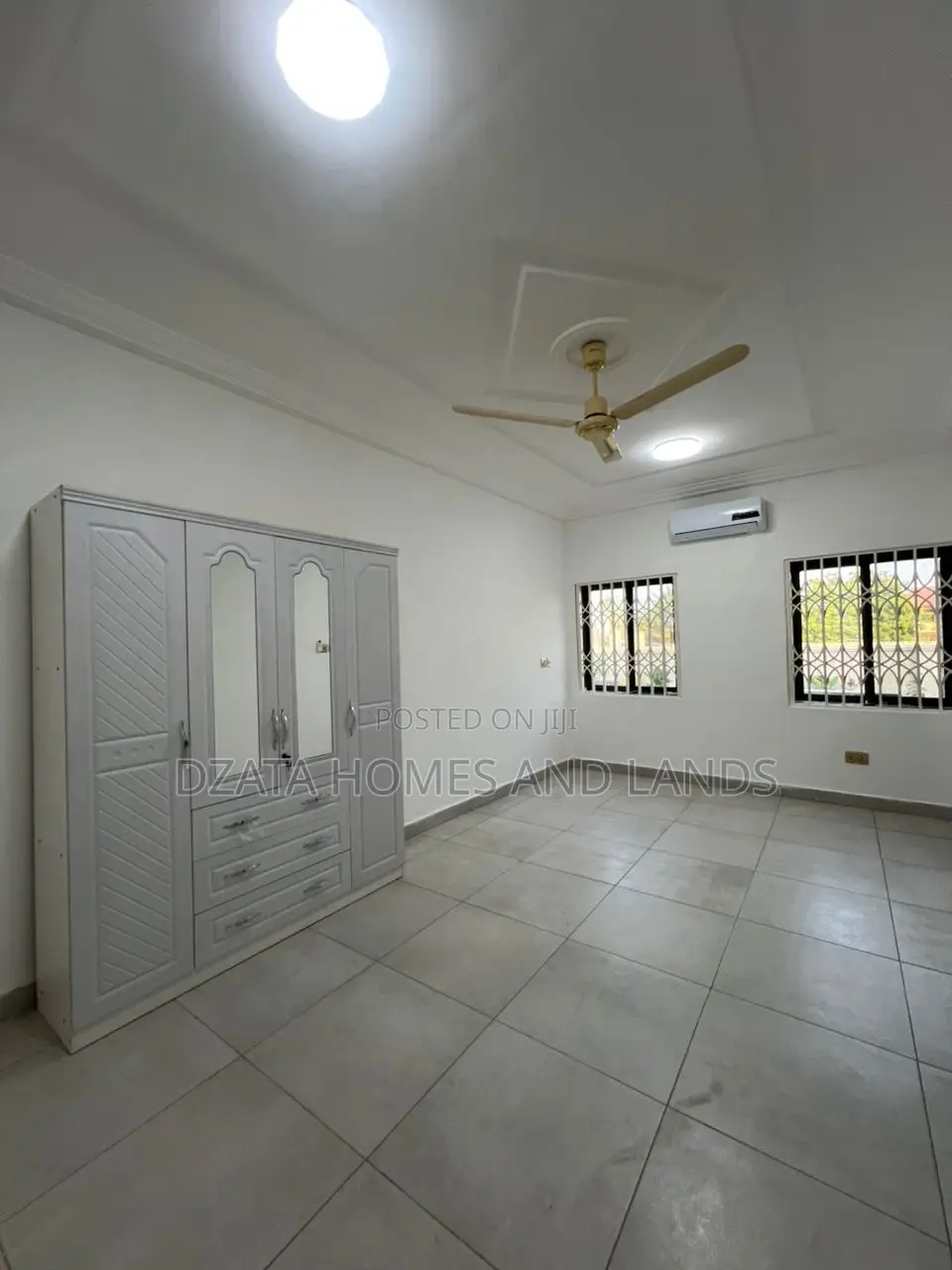 3bdrm Apartment in Zenith Bank, Spintex for rent