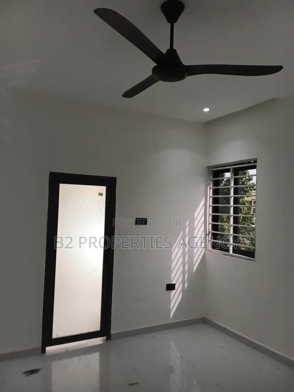 Furnished 6bdrm Mansion in B2 Properties Agency, Kumasi Metropolitan