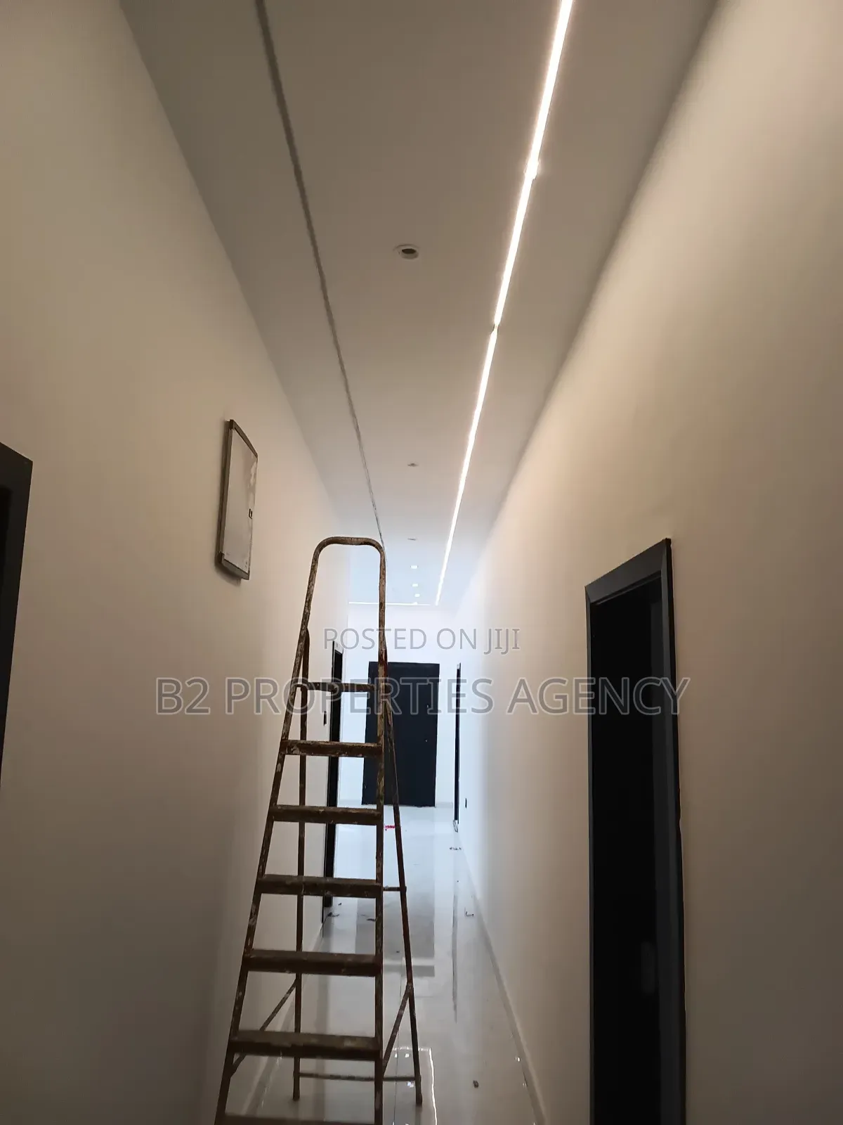 Furnished 6bdrm Mansion in B2 Properties Agency, Kumasi Metropolitan