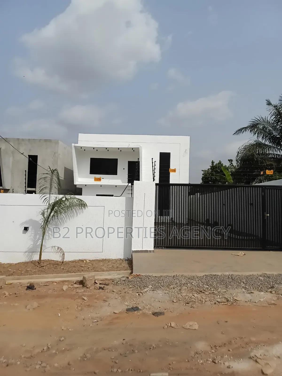 Furnished 6bdrm Mansion in B2 Properties Agency, Kumasi Metropolitan