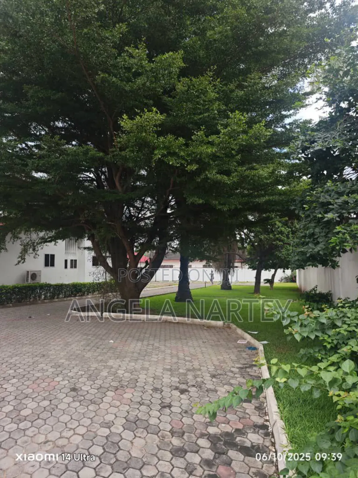 10bdrm House in Airport Residential for rent