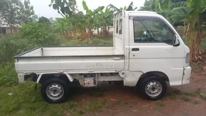 Daihatsu Hijet Truck 2014 White for Sale
