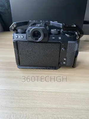 Fujifilm X-S10