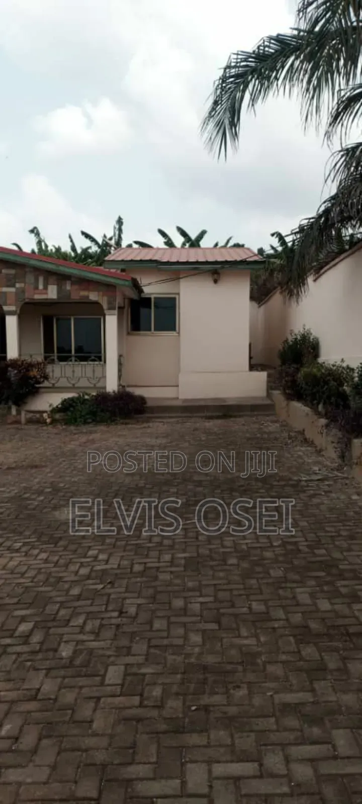 4bdrm House in Gbawe Zeroo for sale