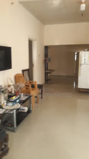 4bdrm House in Stadium Area for rent
