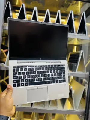 Laptop HP EliteBook 845 G8 16GB AMD Ryzen 5 SSD 256GB